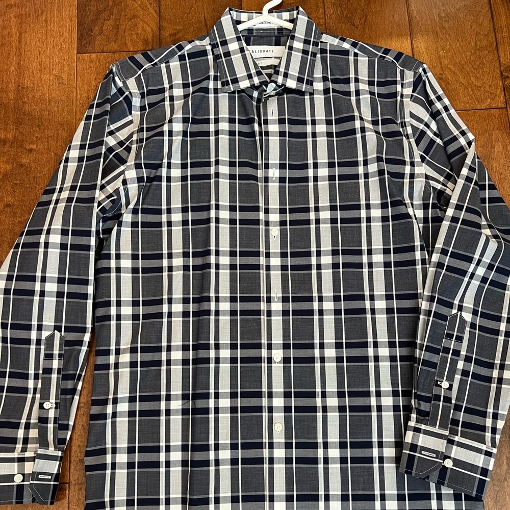 Calibrate plaid long sleeve button-up shirt, Sz S